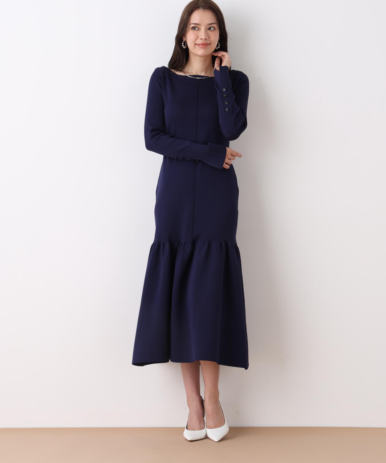 ボートネックマーメイドニットワンピース