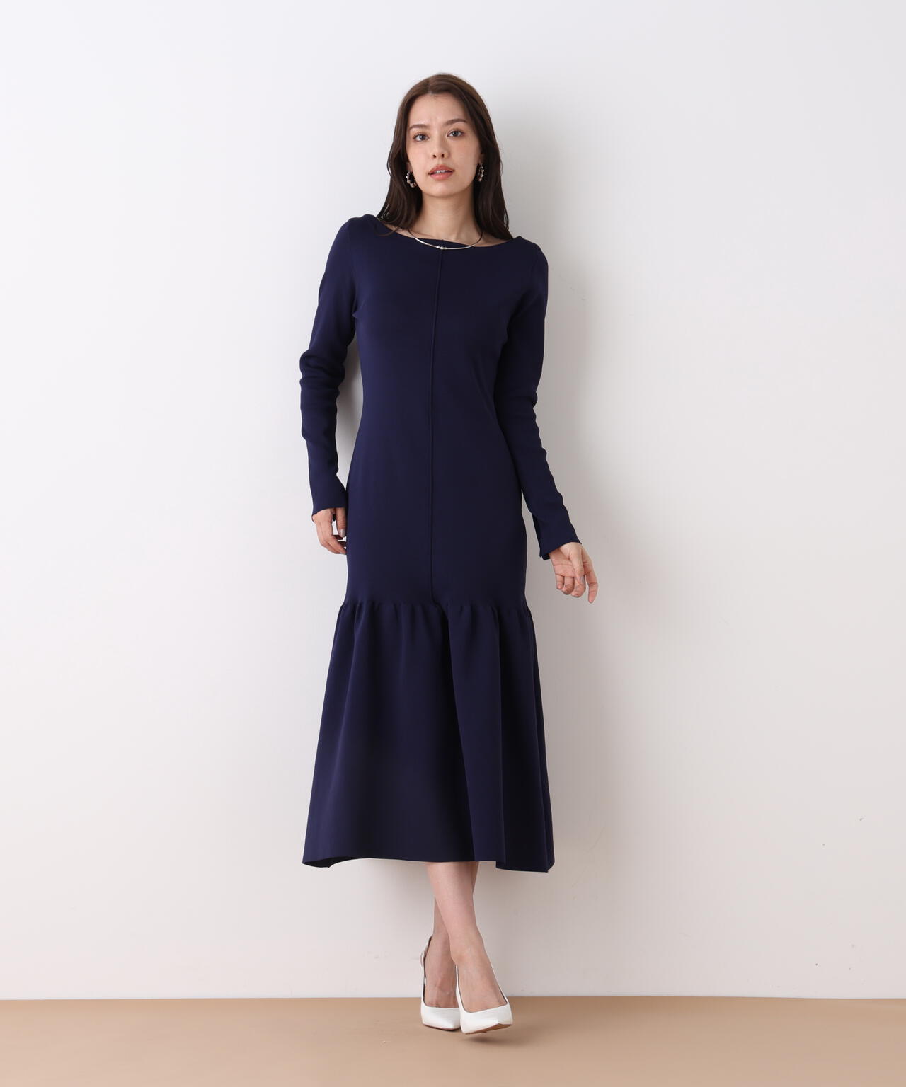 ボートネックマーメイドニットワンピース