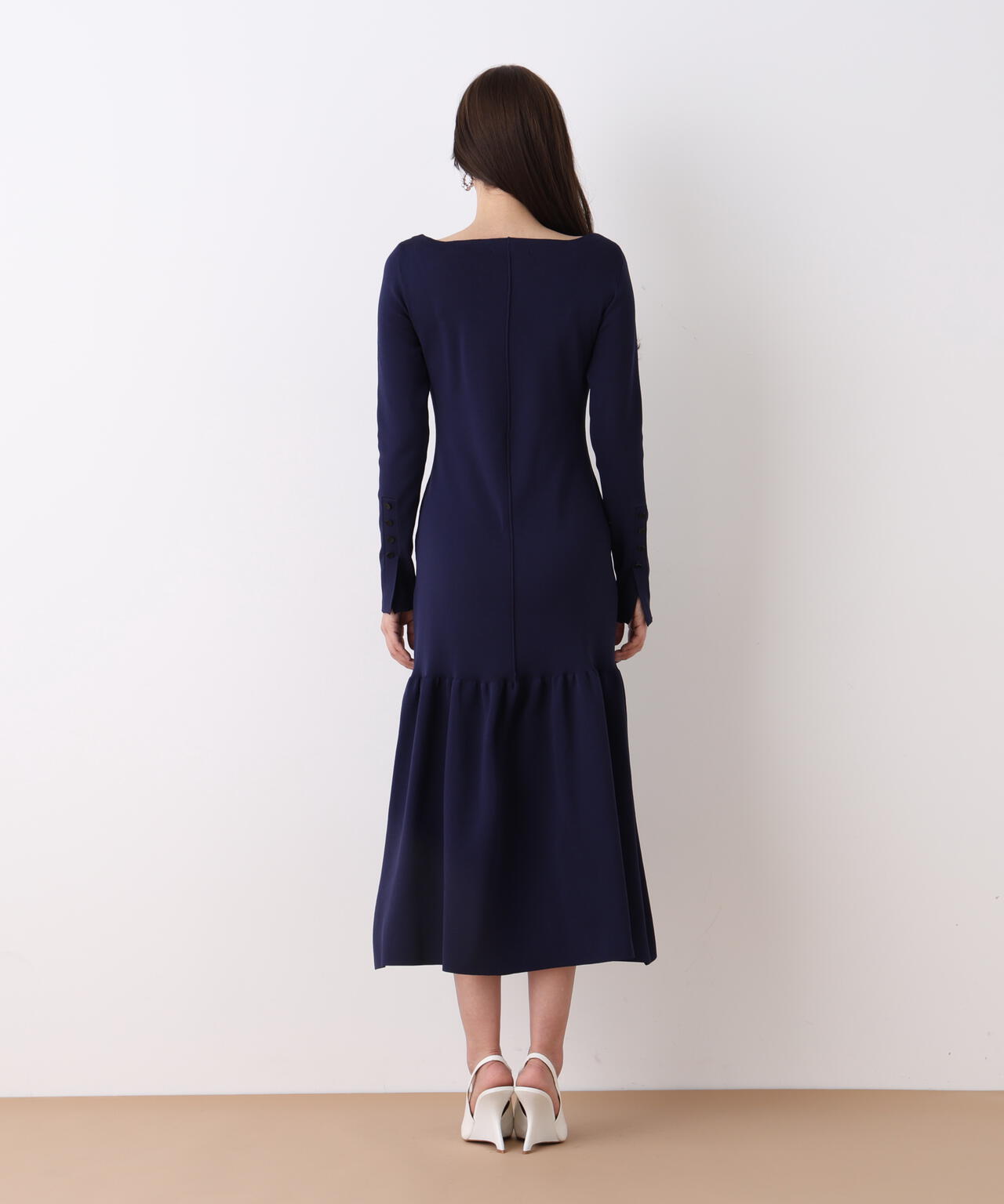 ボートネックマーメイドニットワンピース