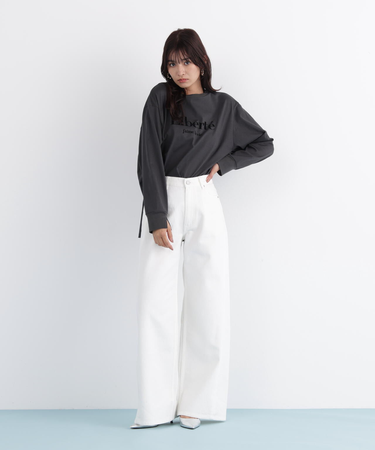 「Ｌｉｂｅｒｔｅ」ロングＴシャツ