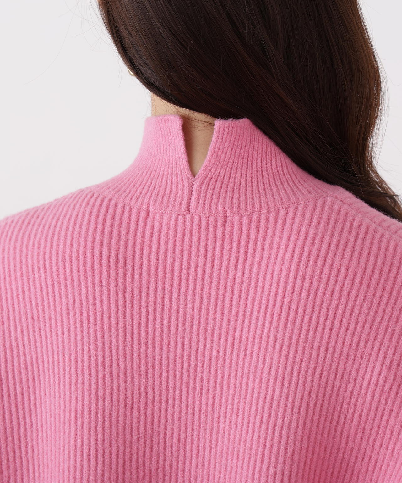 フードスヌード付きニットプルオーバー