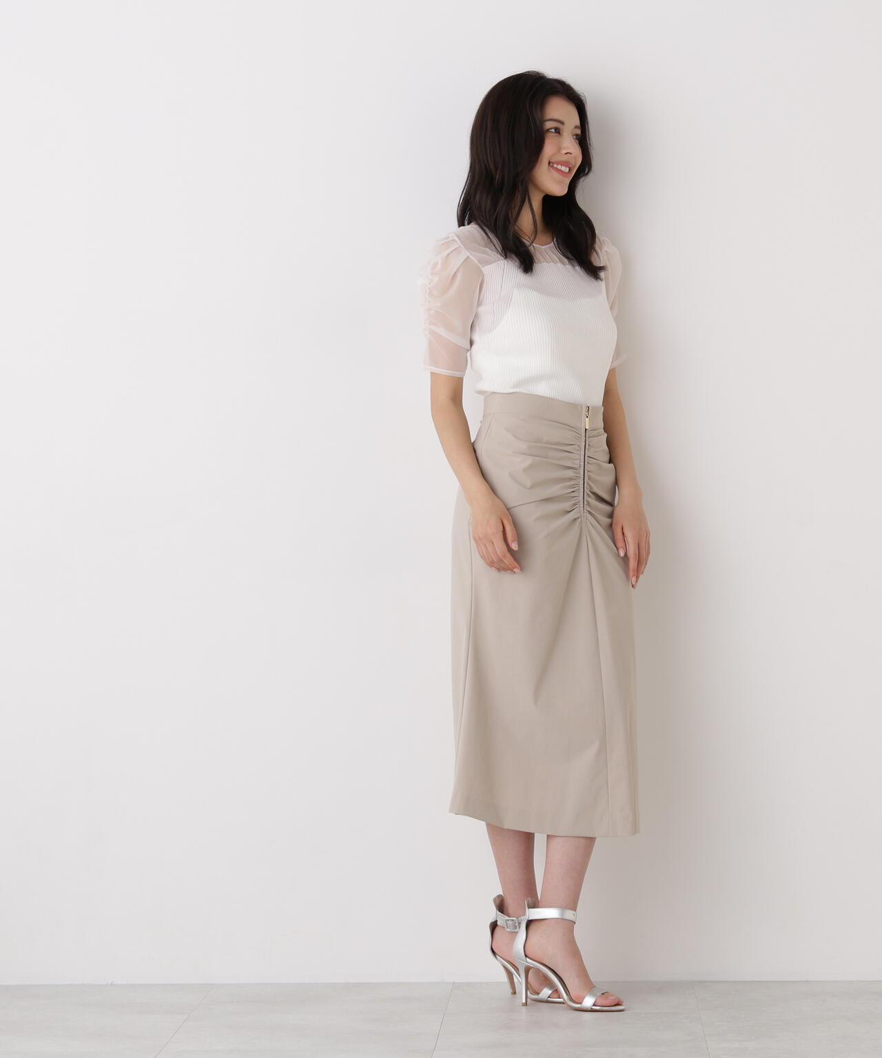 170cm B:76 W:60 H:84 着用サイズ：38