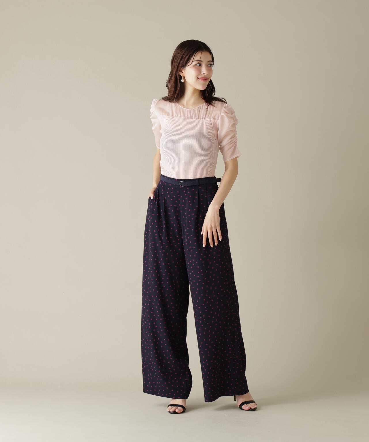 170cm B:76 W:60 H:84 着用サイズ：38