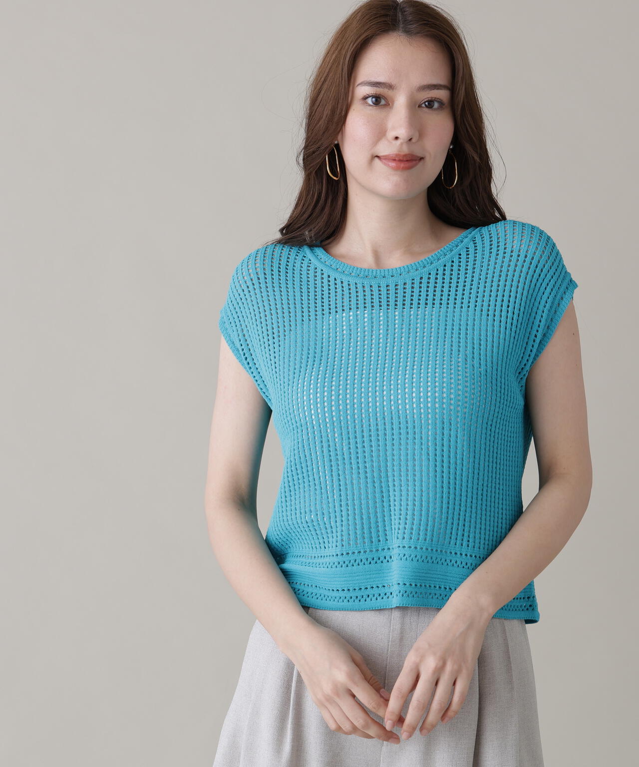 メッシュニットプルオーバー