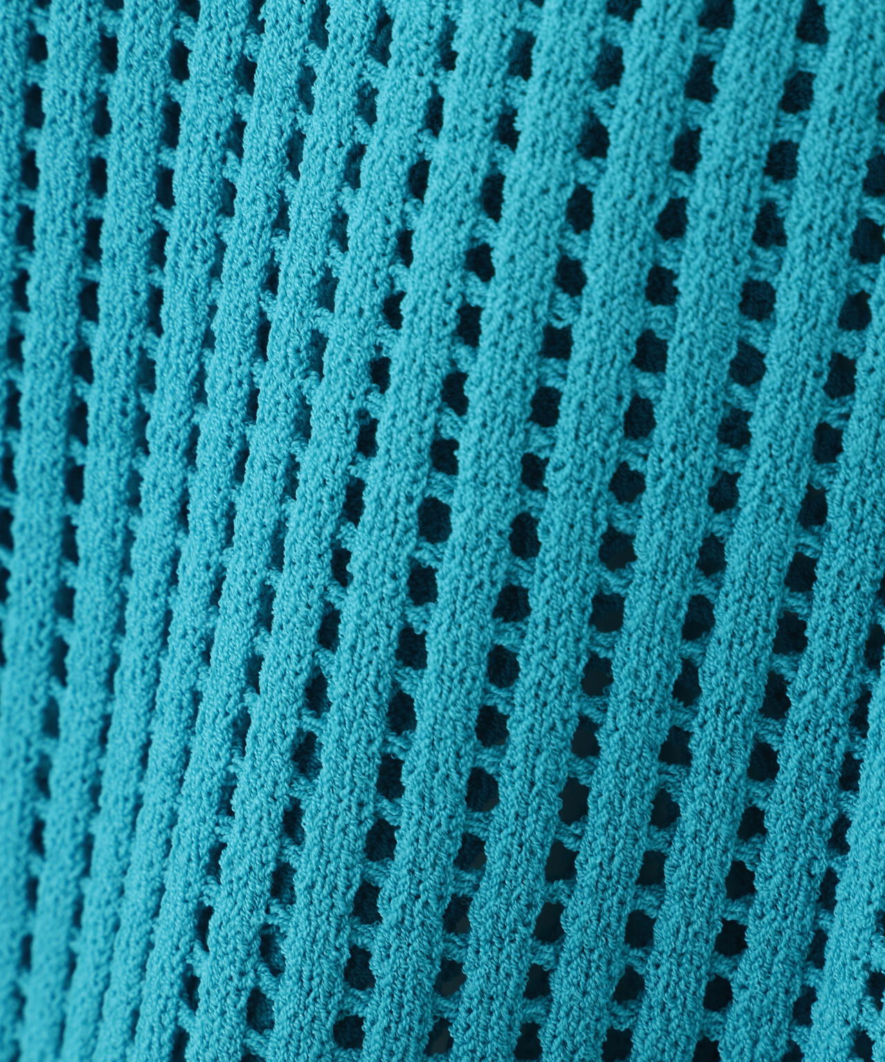 メッシュニットプルオーバー