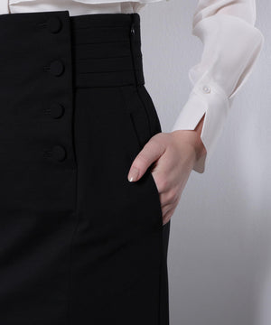 174cm B79 W 58 H87 着用サイズ：38