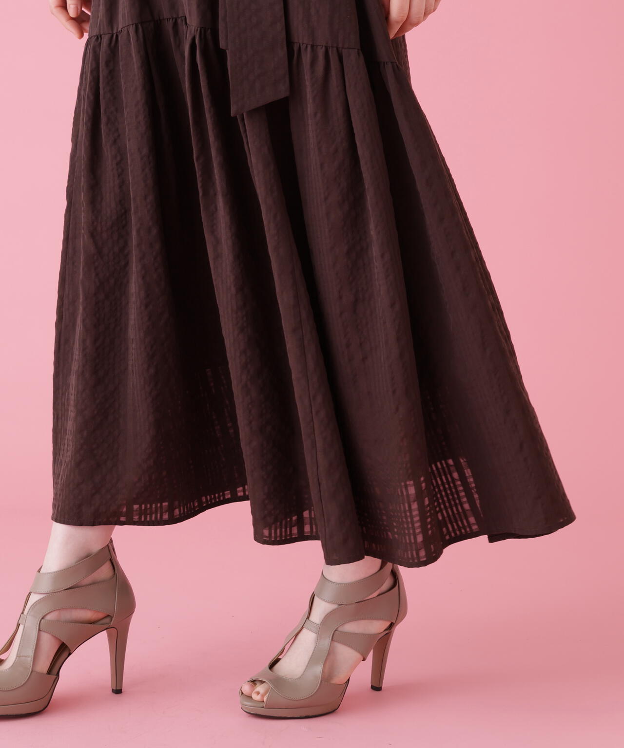 165cm B:82 W:60 H:88 着用サイズ：38