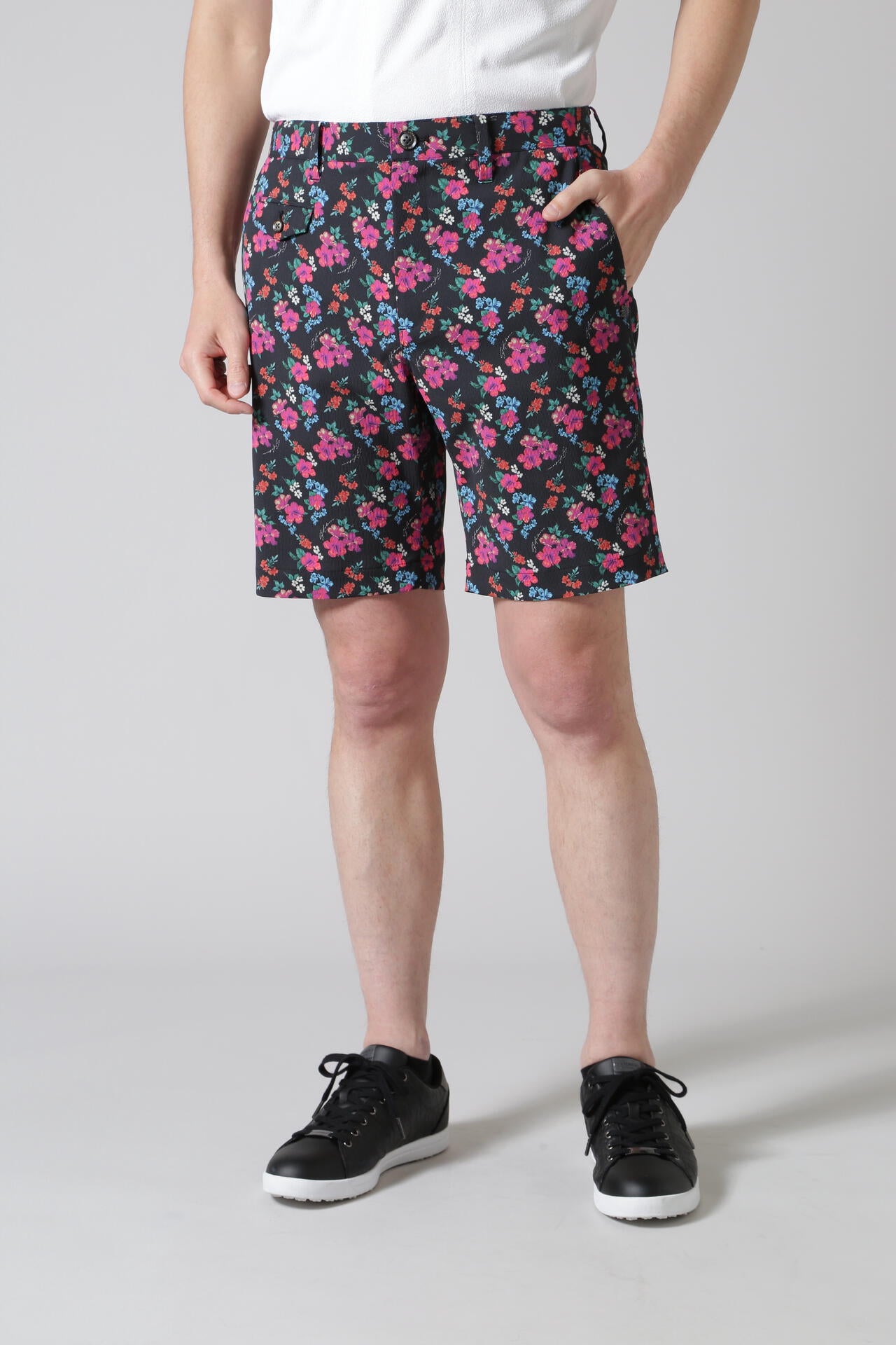 トロピカルフラワープリントショートパンツ (MENS)