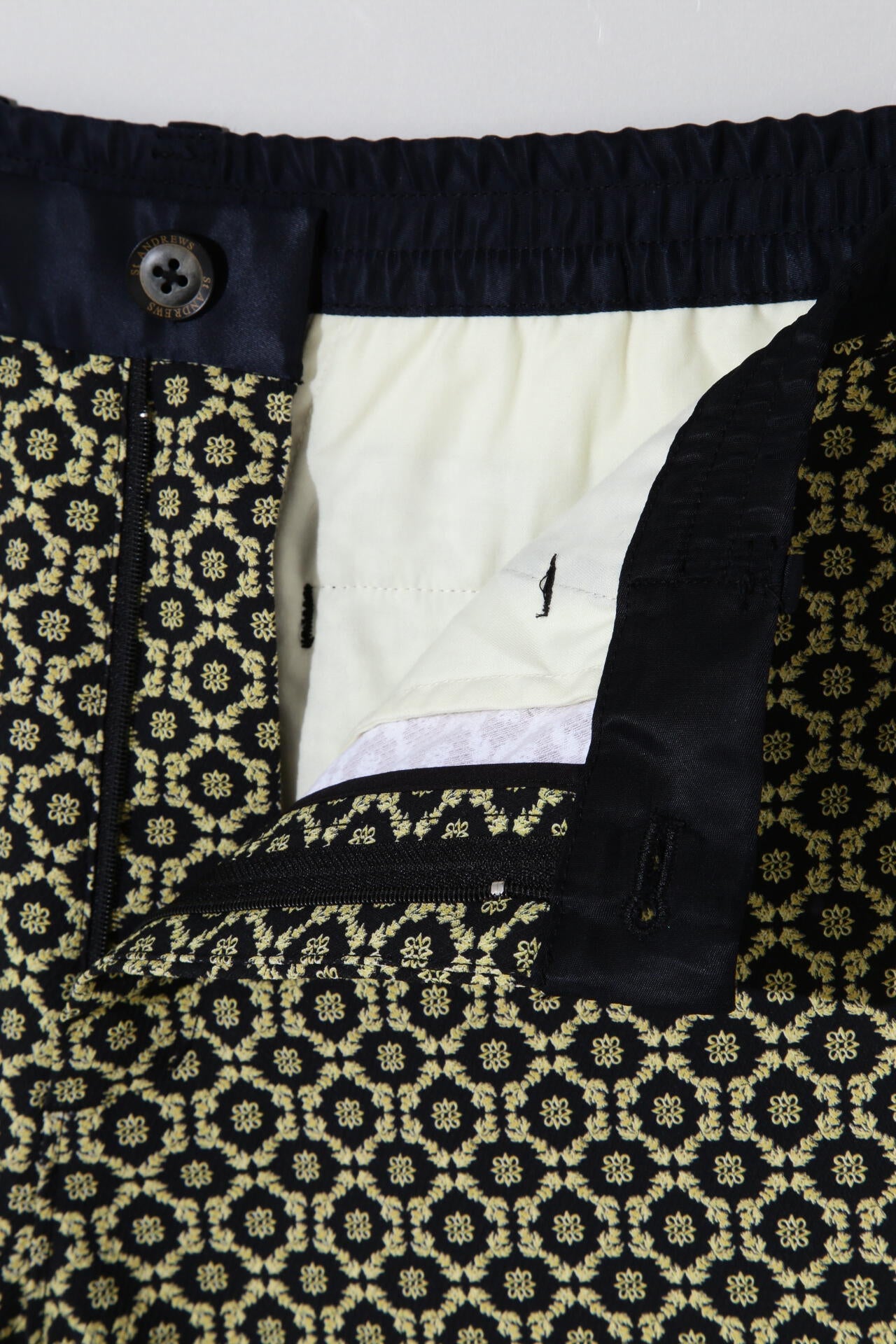 アザミケルトプリントショートパンツ (MENS)