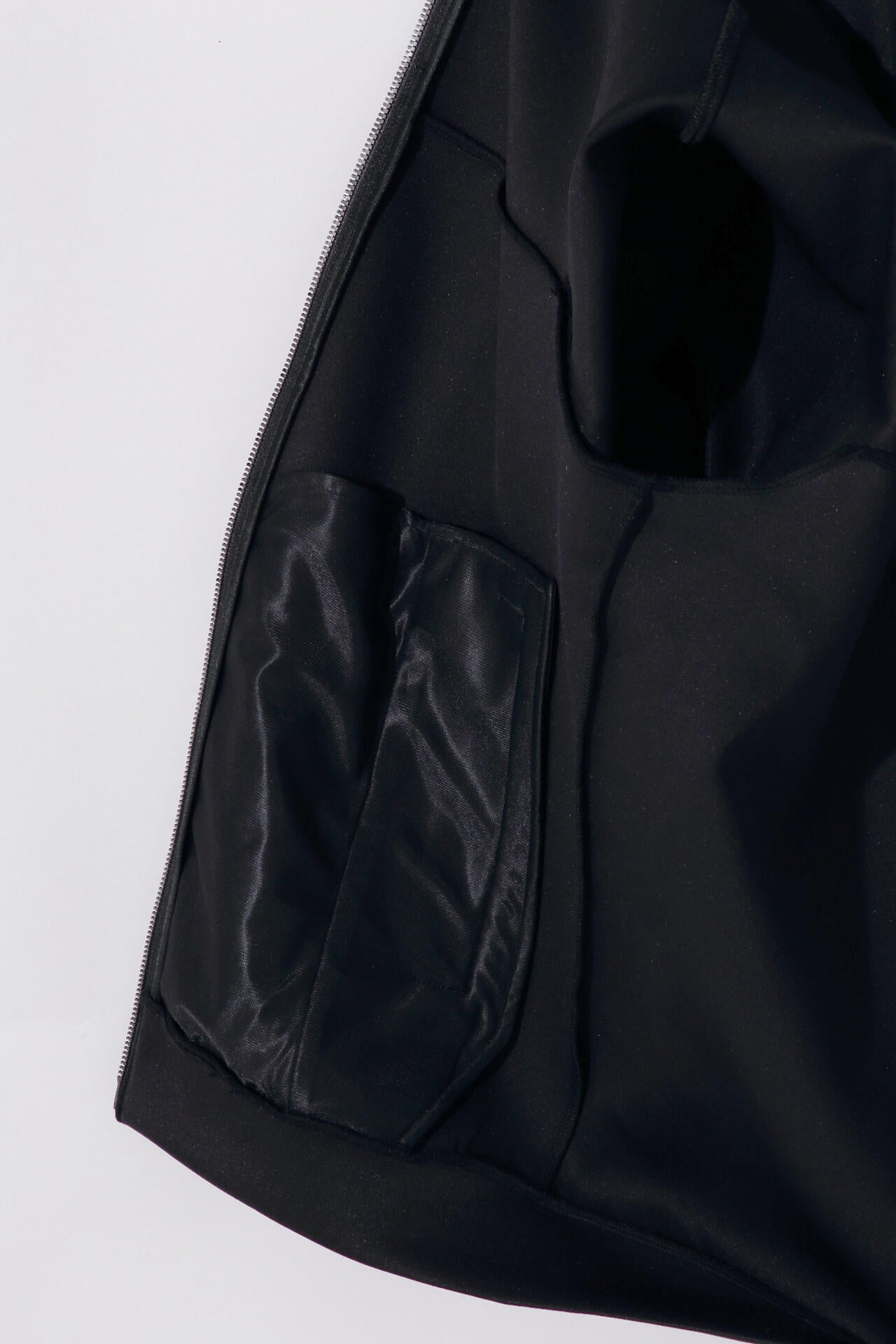 ダンボールニットブルゾン (MENS)
