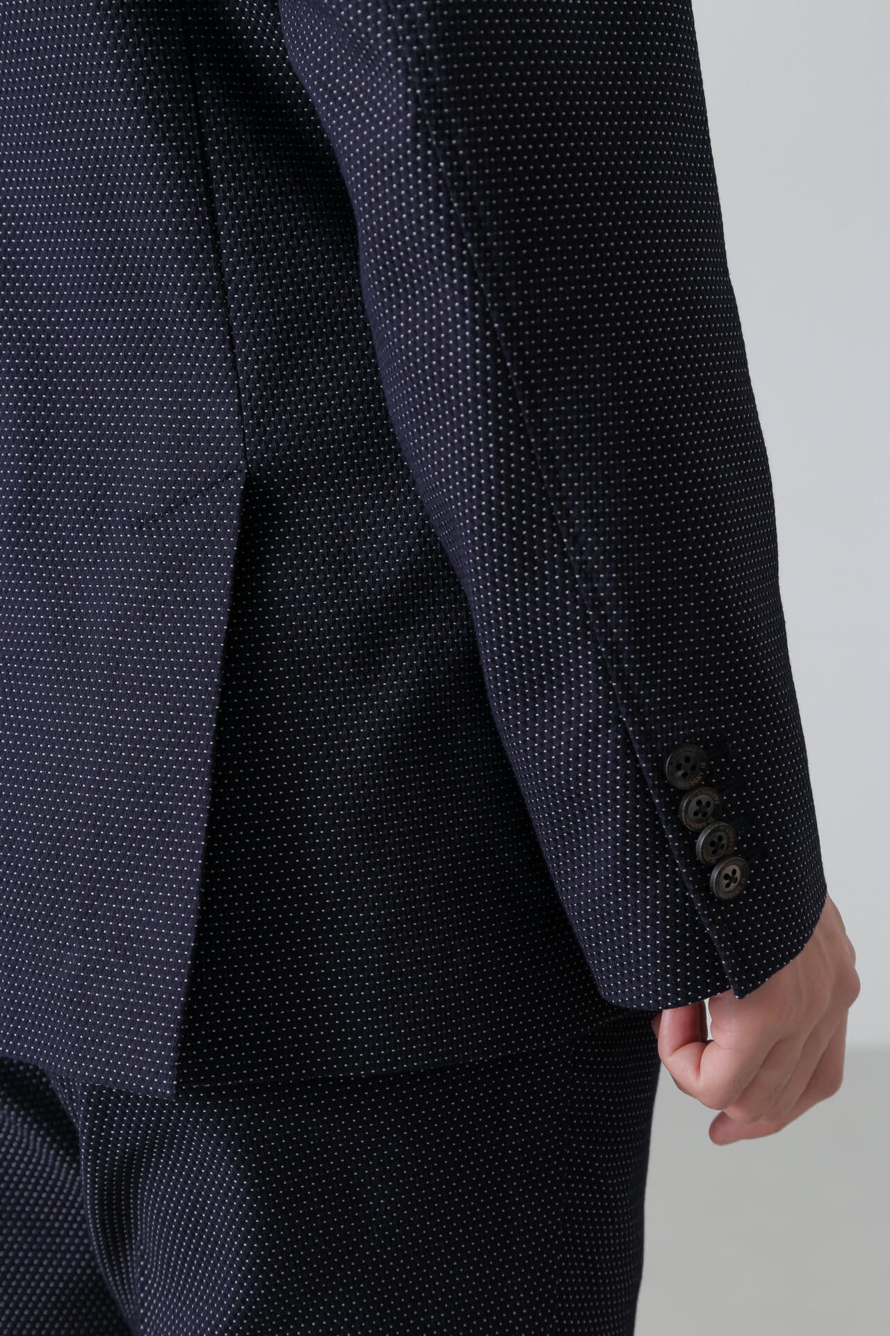 49224698-c9e8-5bad-a77e-9018d1ec37c8_Image