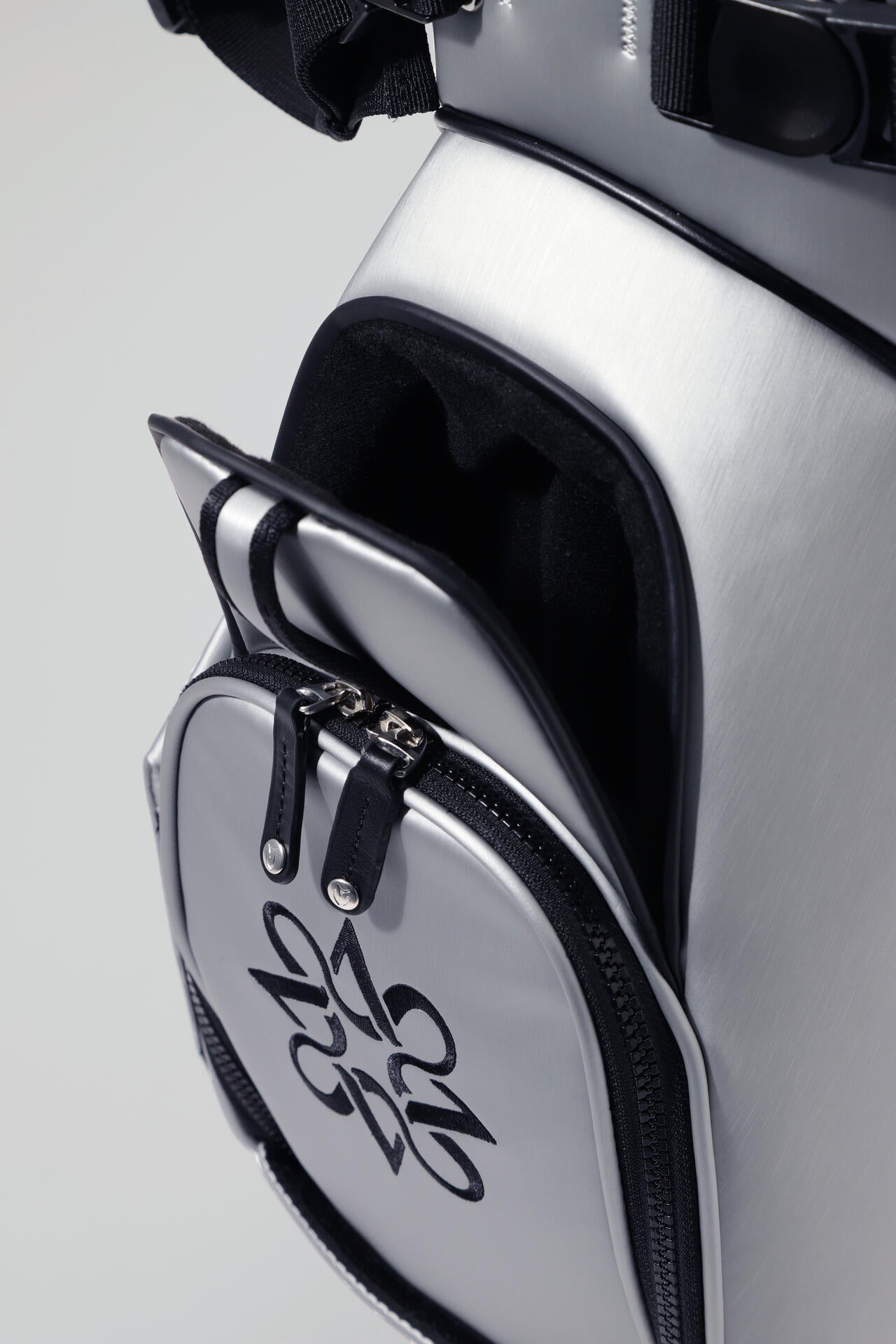 VESSEL×St ANDREWS】7.5型VLS Luxスタンド式キャディバッグ (46インチ