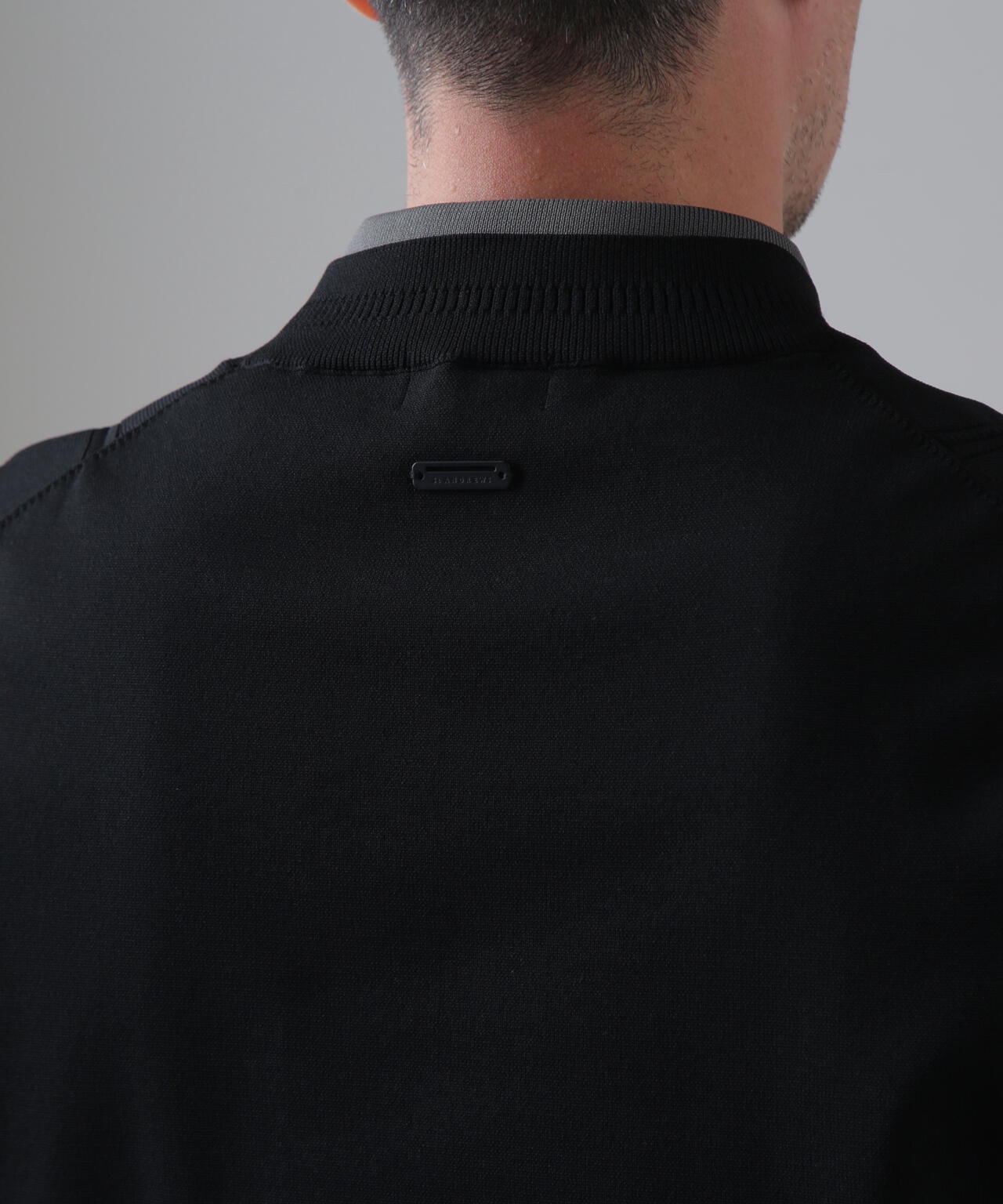 14Ｇ天竺×ケーブル Vネックニットベスト (MENS)