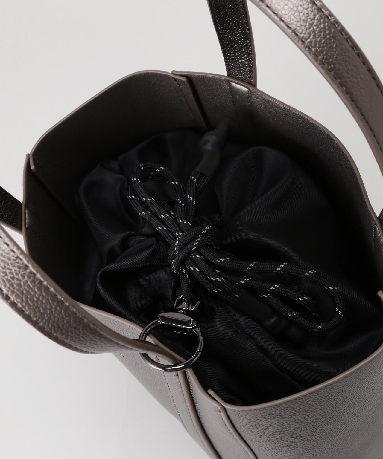 合皮ロゴカートバッグ (UNISEX)