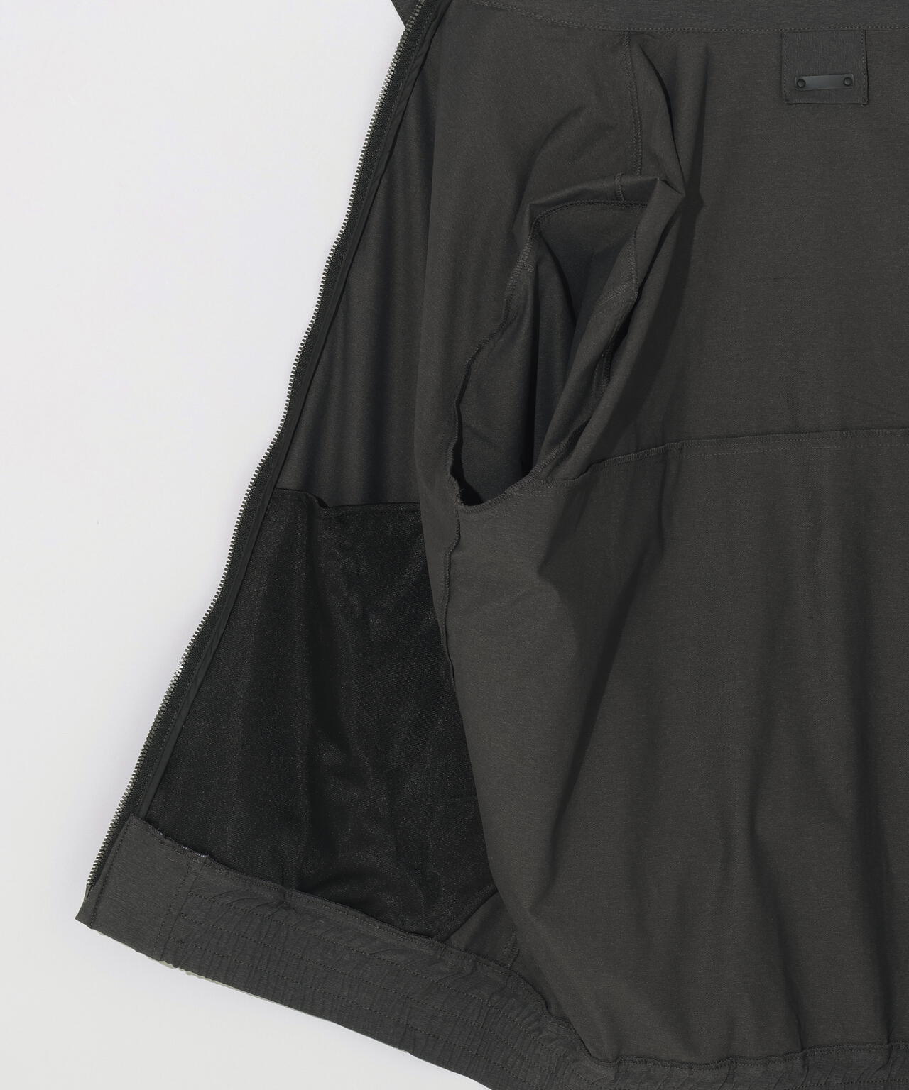 ナイロンタフタブルゾン (MENS)