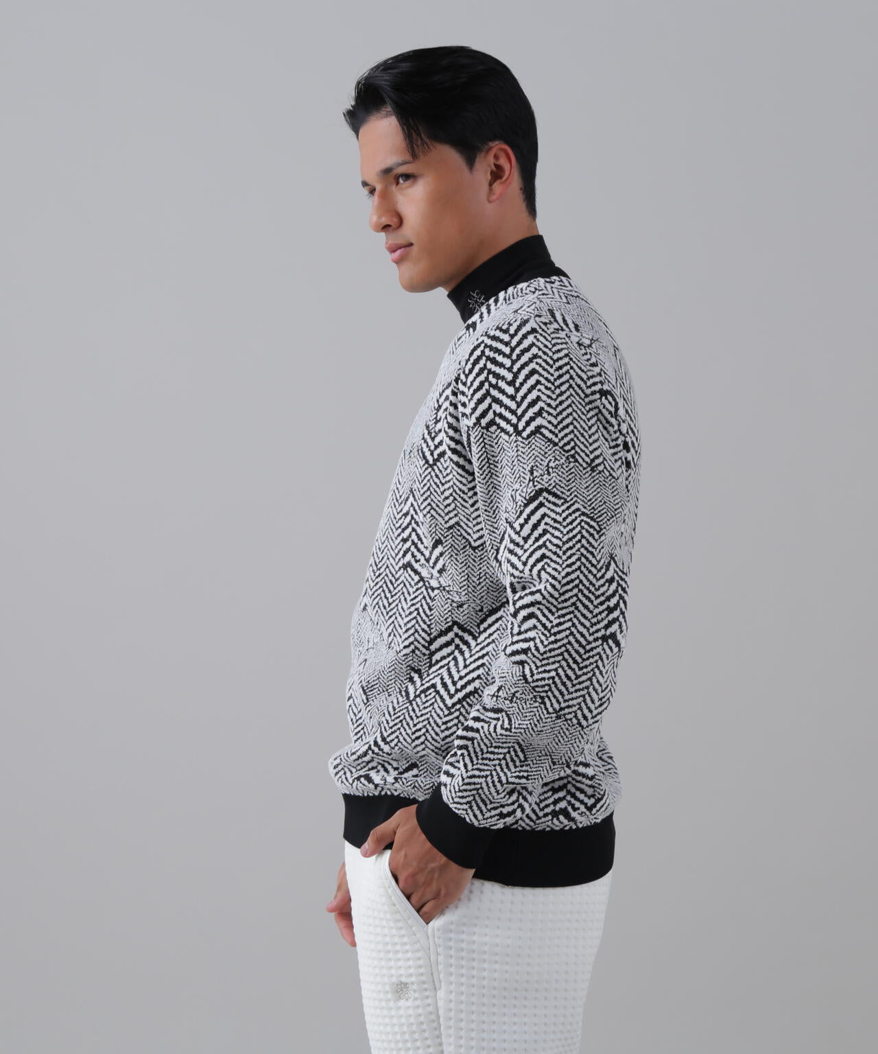 12Gヘリンボーンジャガード裏地付きクルーネックニットプルオーバー