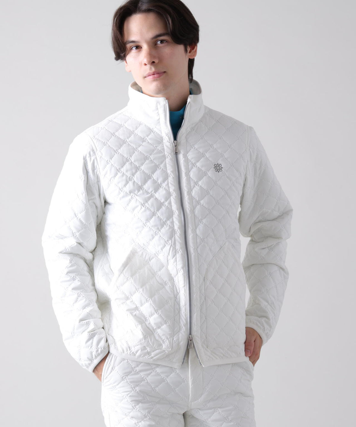 H:183cm C:94cm W:78cm H:95cm  着用サイズ：L