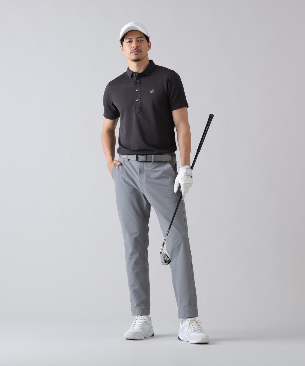 185cm C: 97 W:79 H:95 着用サイズ：L