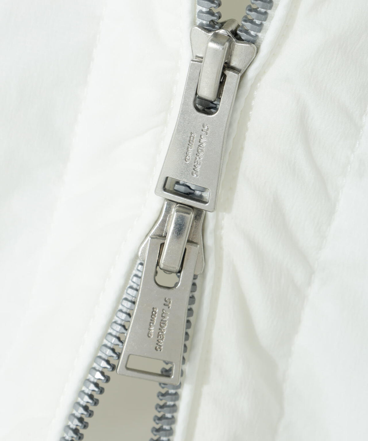 [ストレッチ・撥水] ナイロンリップベスト (MENS)