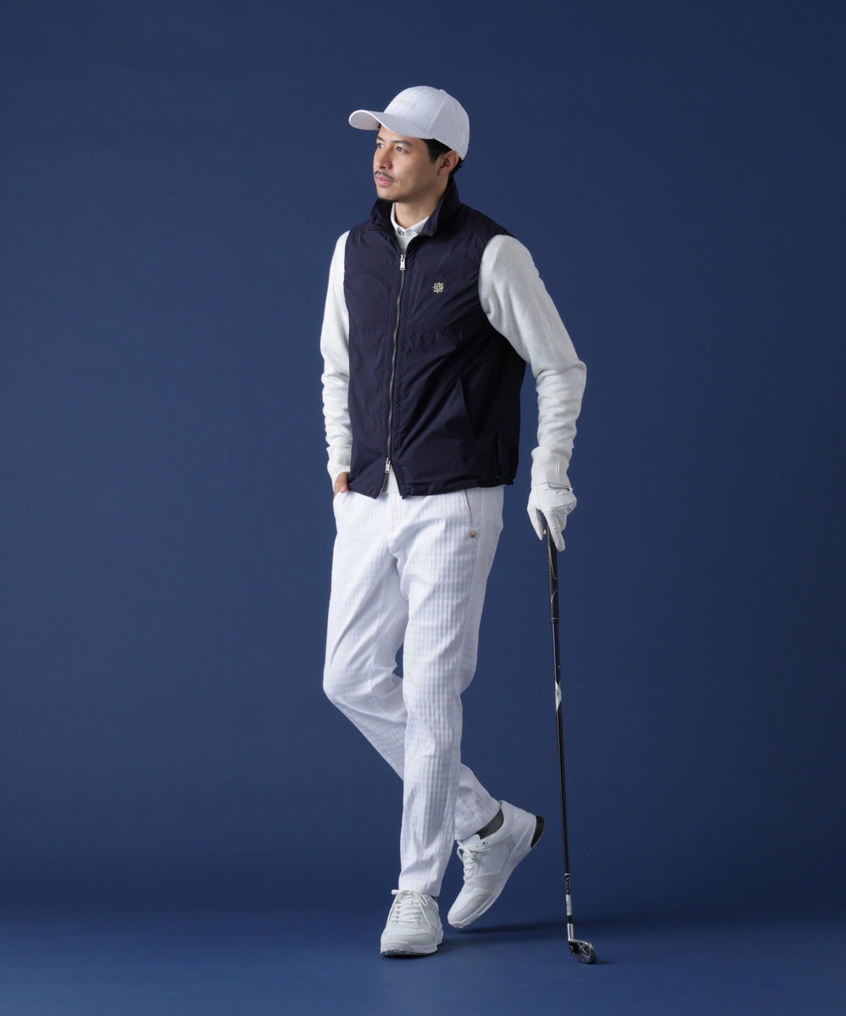 185cm C: 97 W:79 H:95 着用サイズ：L