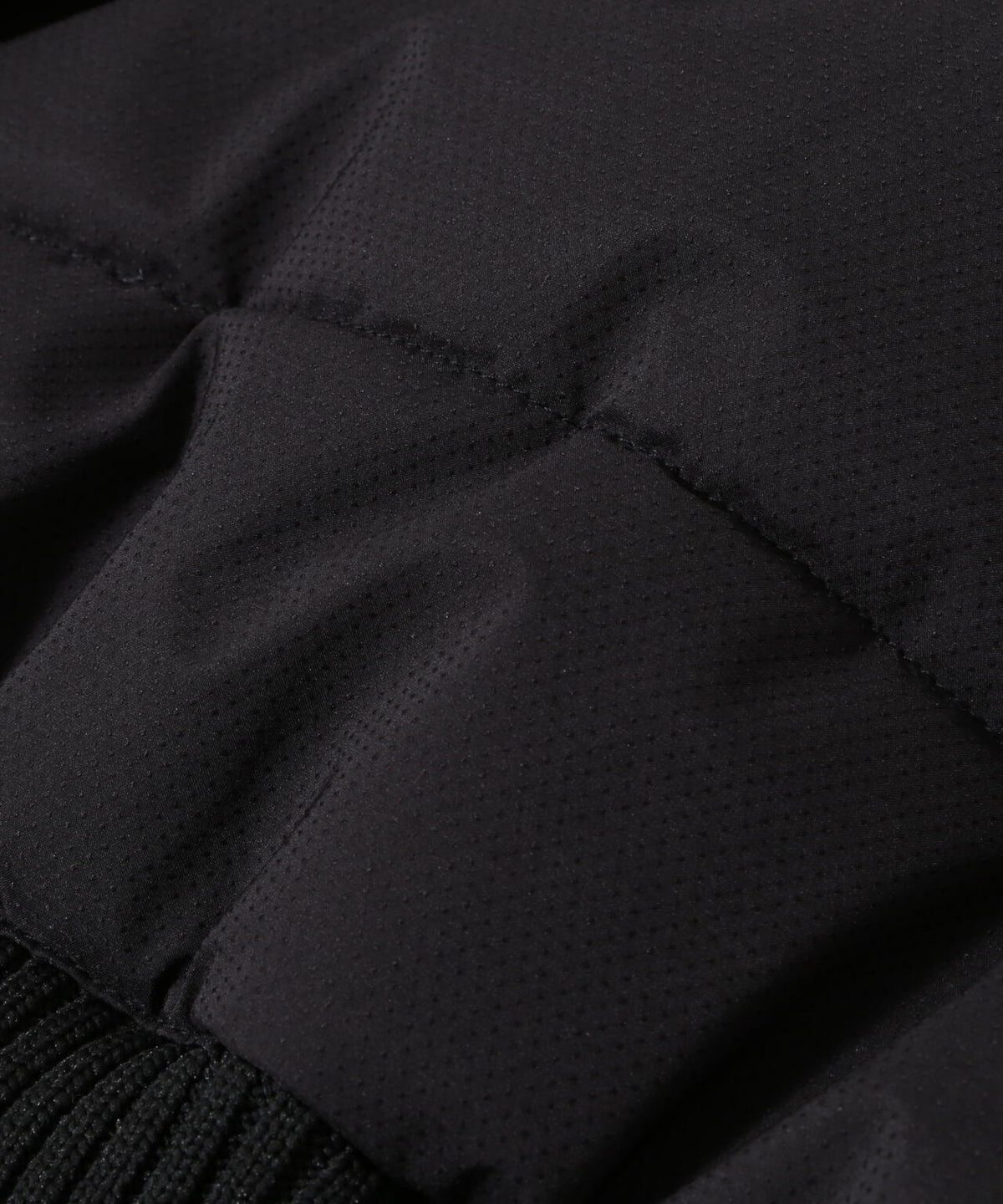 [防風・撥水] ストレッチドットドビー中綿フルジップベスト (MENS)