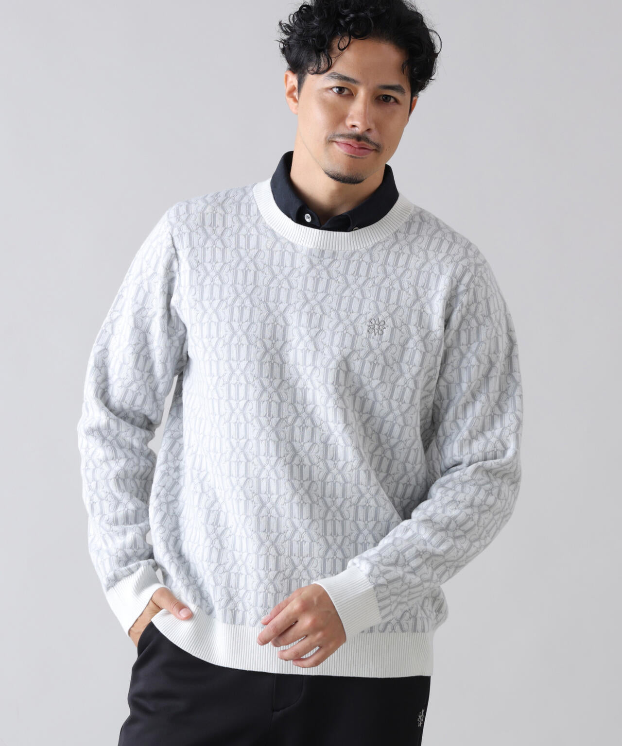 185cm C: 97 W:79 H:95 着用サイズ：L