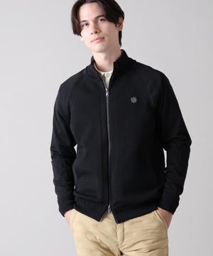 H:183cm C:94cm W:78cm H:95cm  着用サイズ：L