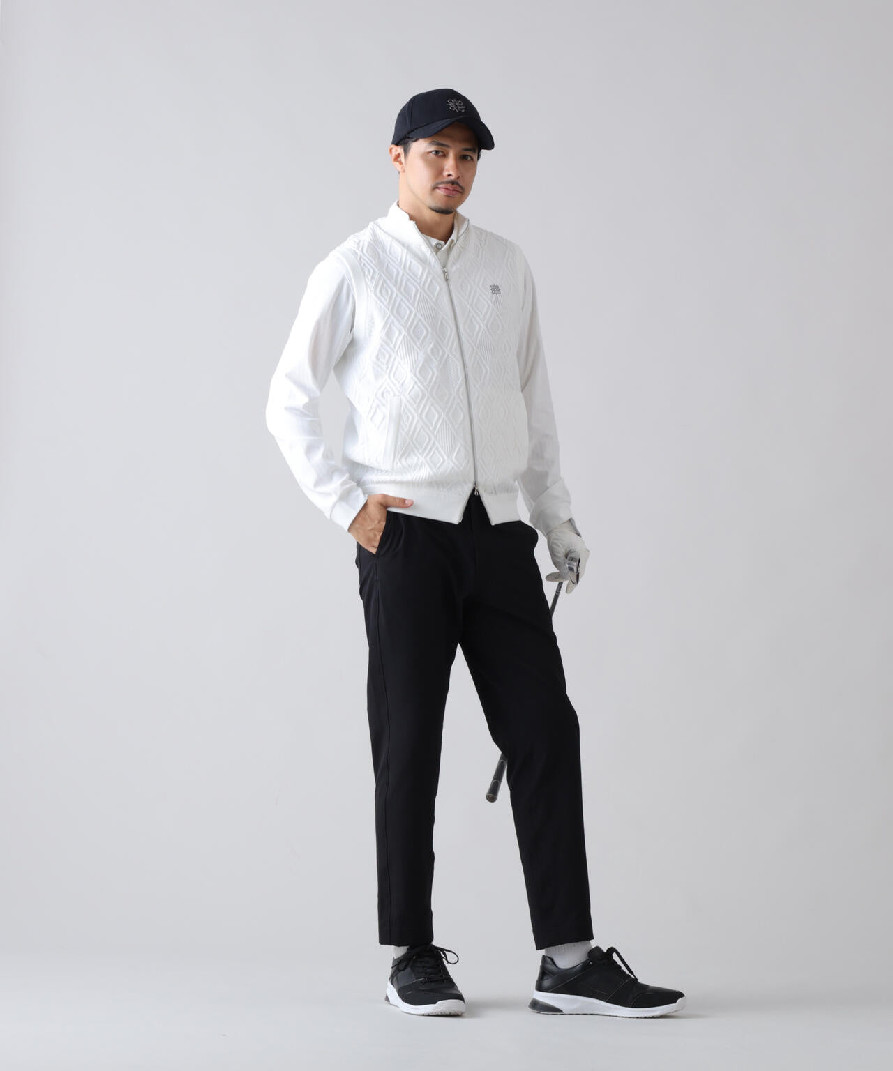 185cm C: 97 W:79 H:95 着用サイズ：L