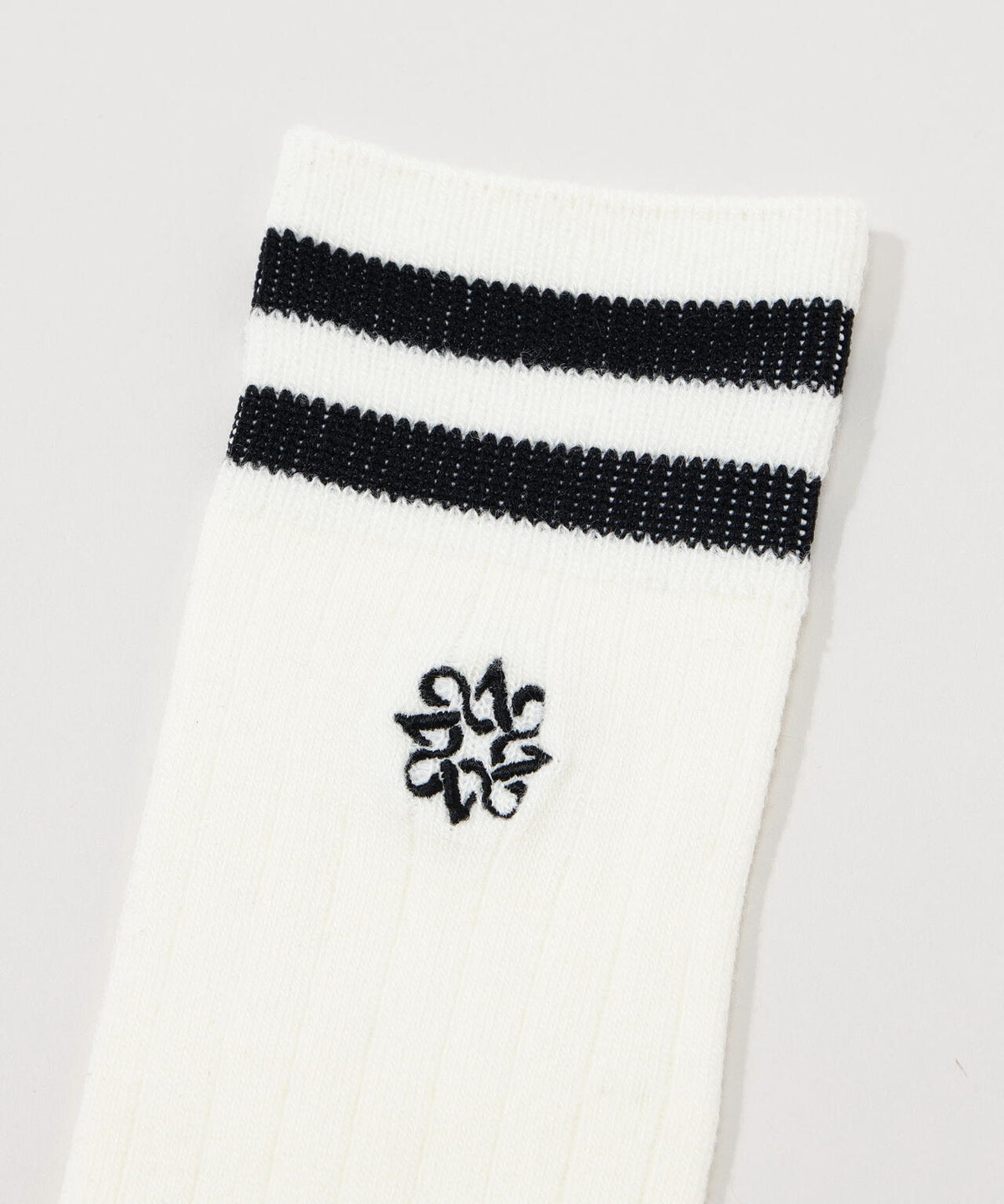 ラインリブミドルソックス (WOMENS)