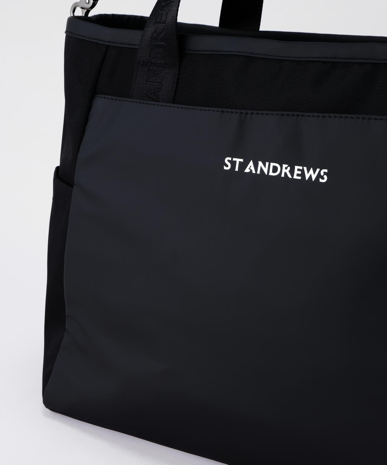 ロゴトートバッグ (UNISEX)
