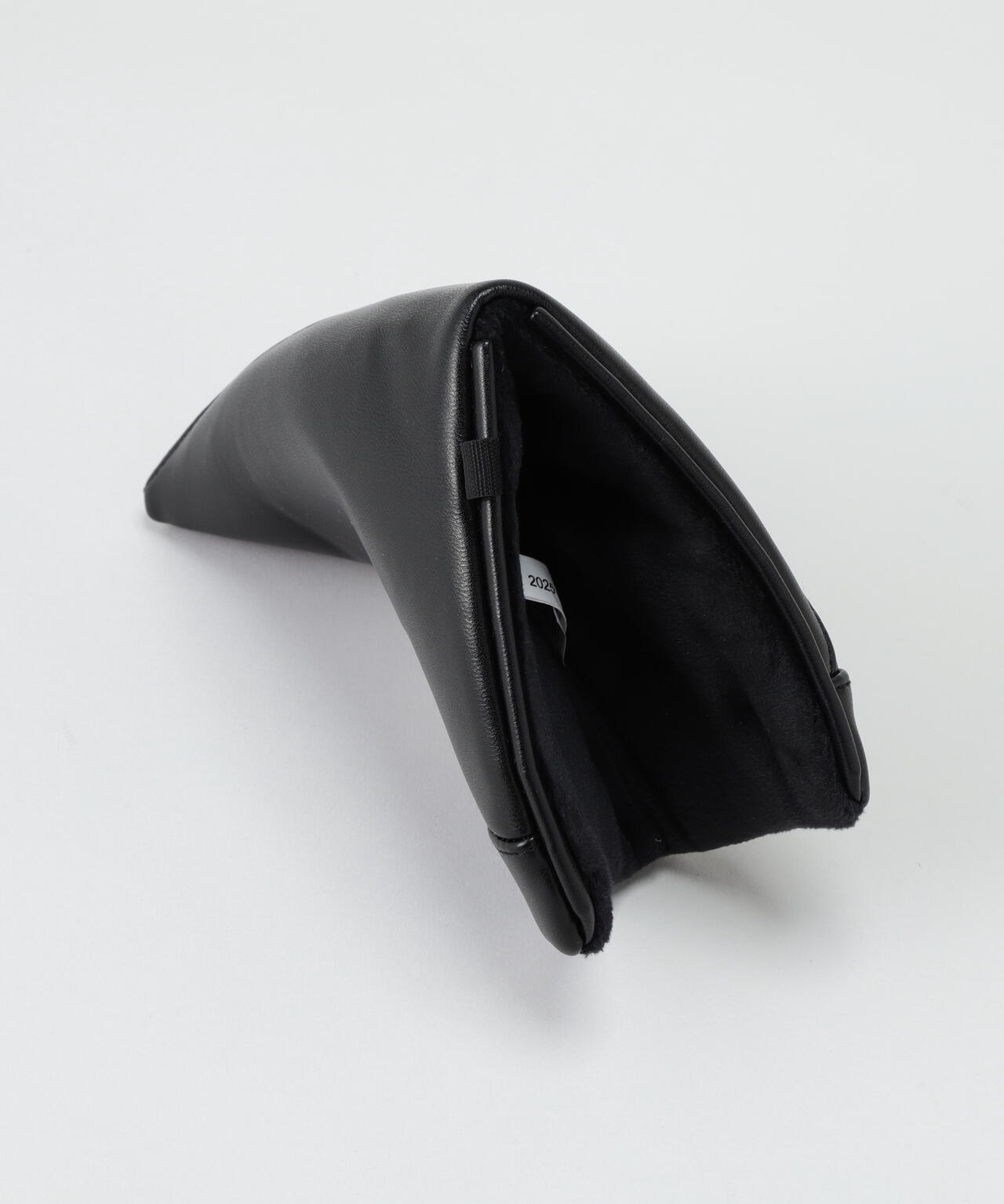 シンセティックレザー PIN型用パターカバー (UNISEX)