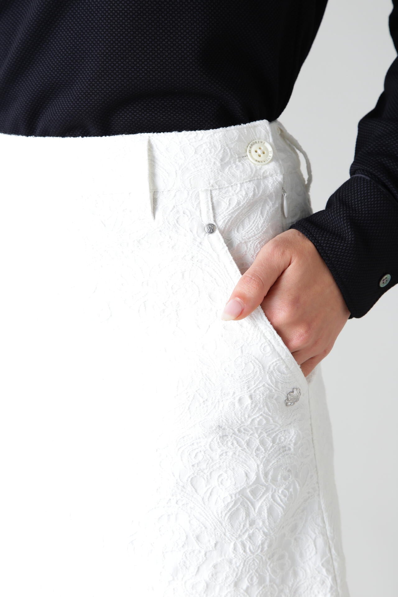 【新品未使用】St ANDREWS クロッシングロゴジャガードスカート 新品未使用】St ANDREWS クロッシングロゴジャガードスカート