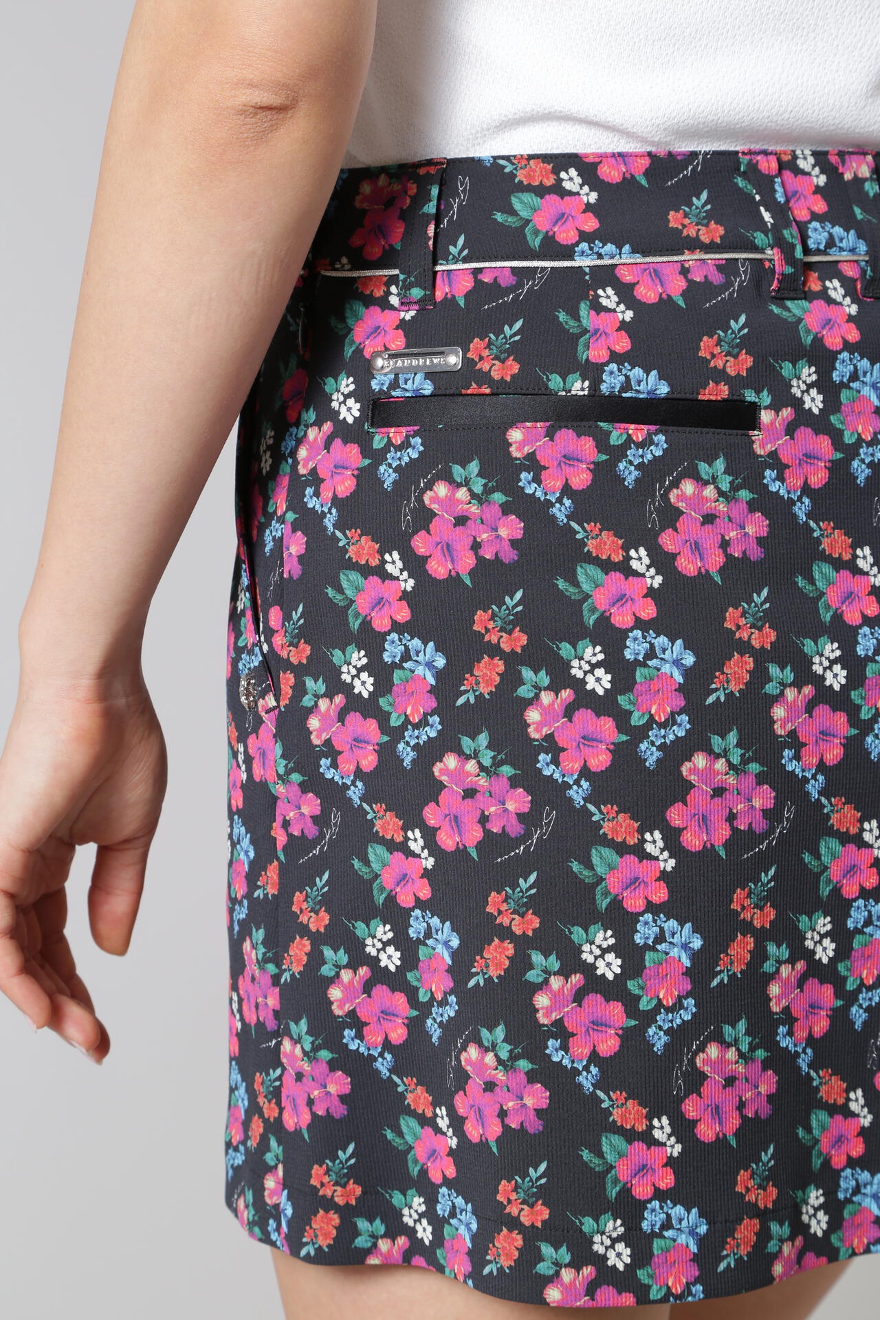 トロピカルフラワープリントスカート (WOMENS)