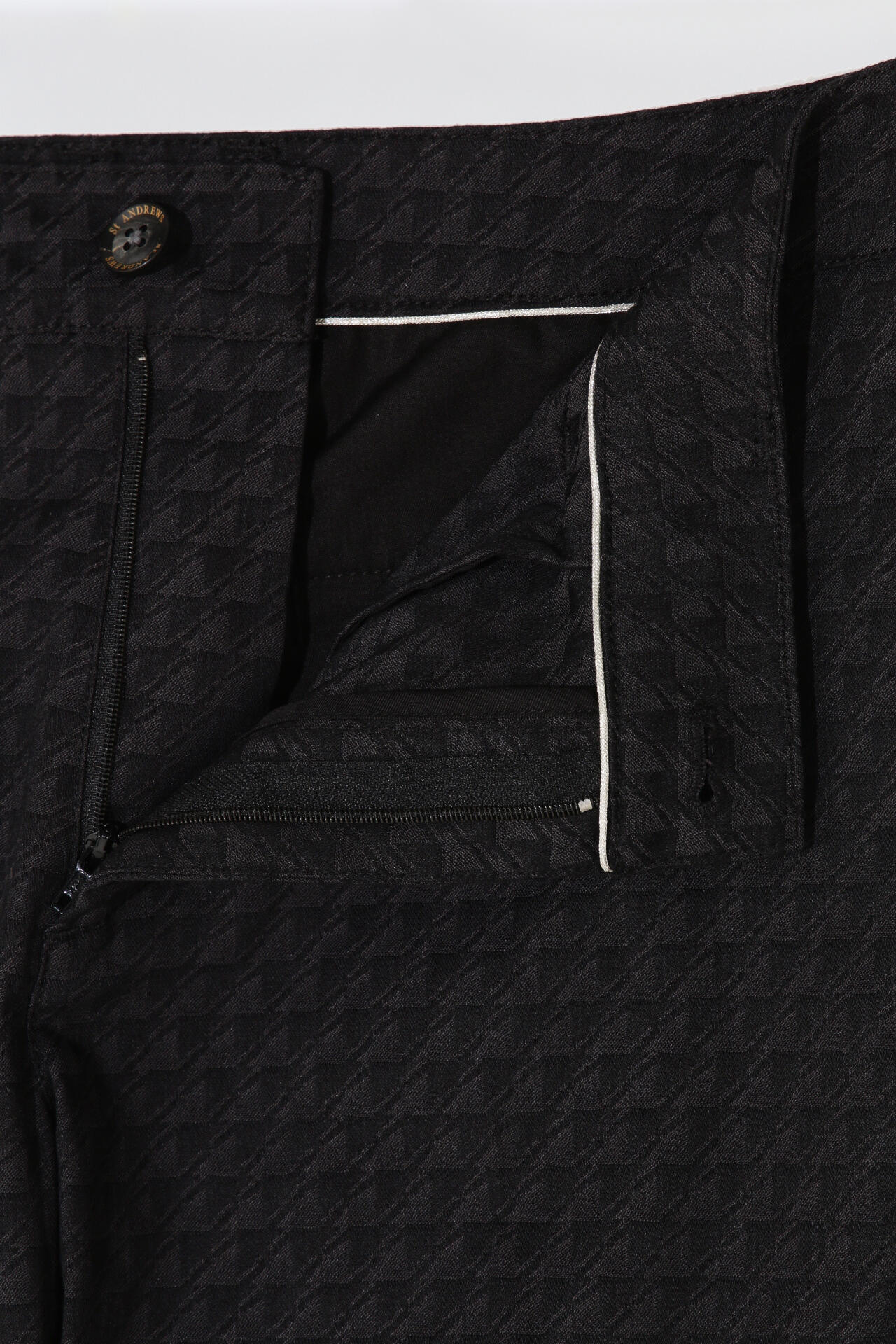 f84a96c0-81f9-5f8e-a3d8-003015d1fcee_Image