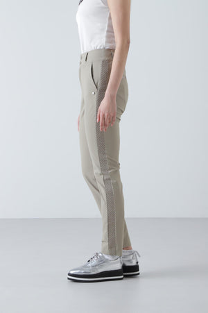 ad5d6904-146b-55b6-8fd9-5ab848081335_Image