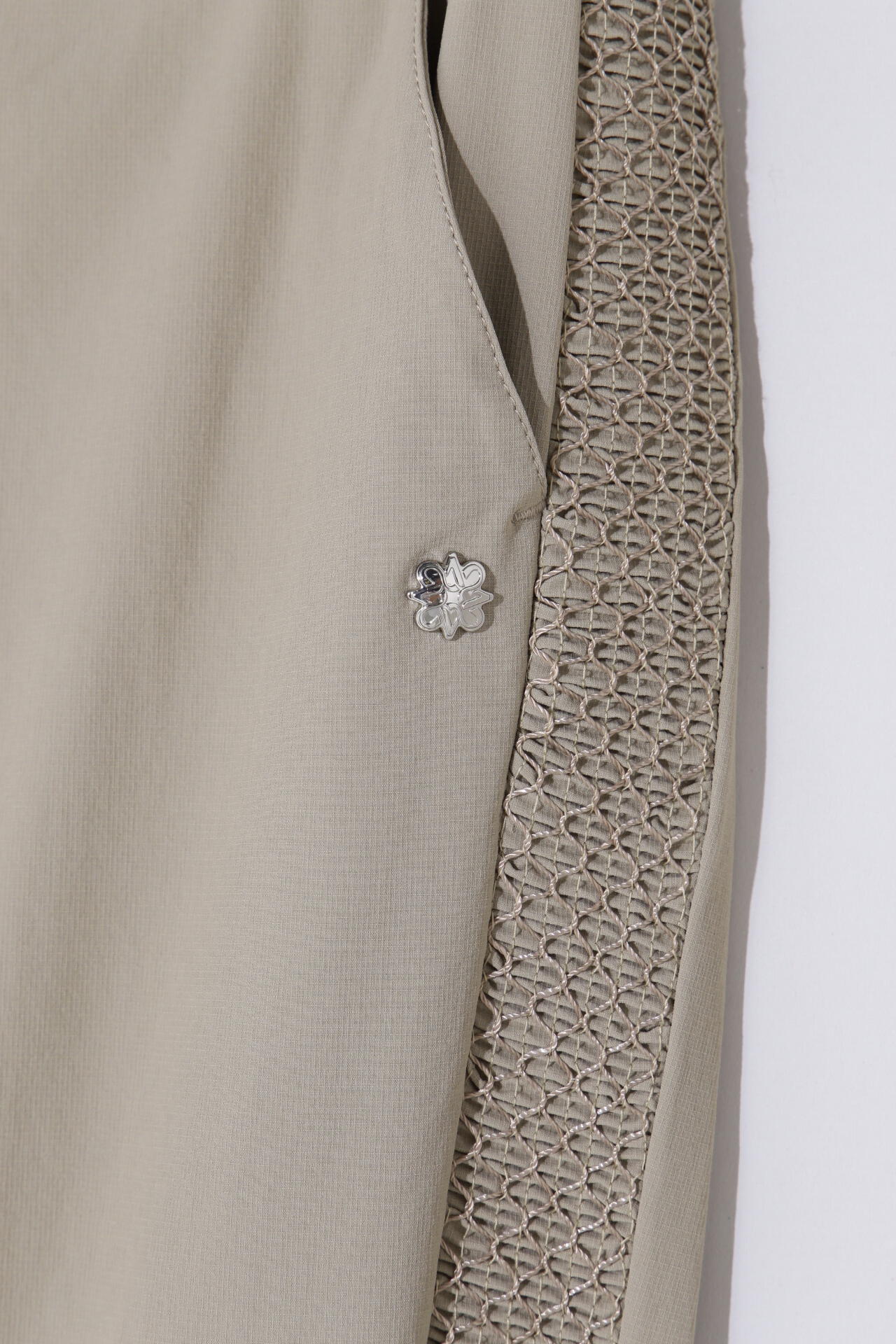 250a57cc-aad5-5f7c-9eaa-b8e1f6ce23b4_Image