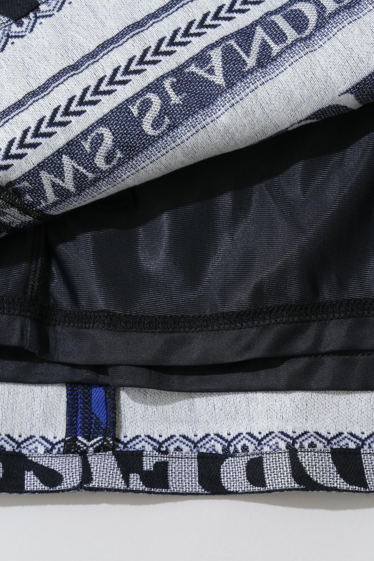 d2009385-653a-5464-aeb9-0004e064c0b3_Image