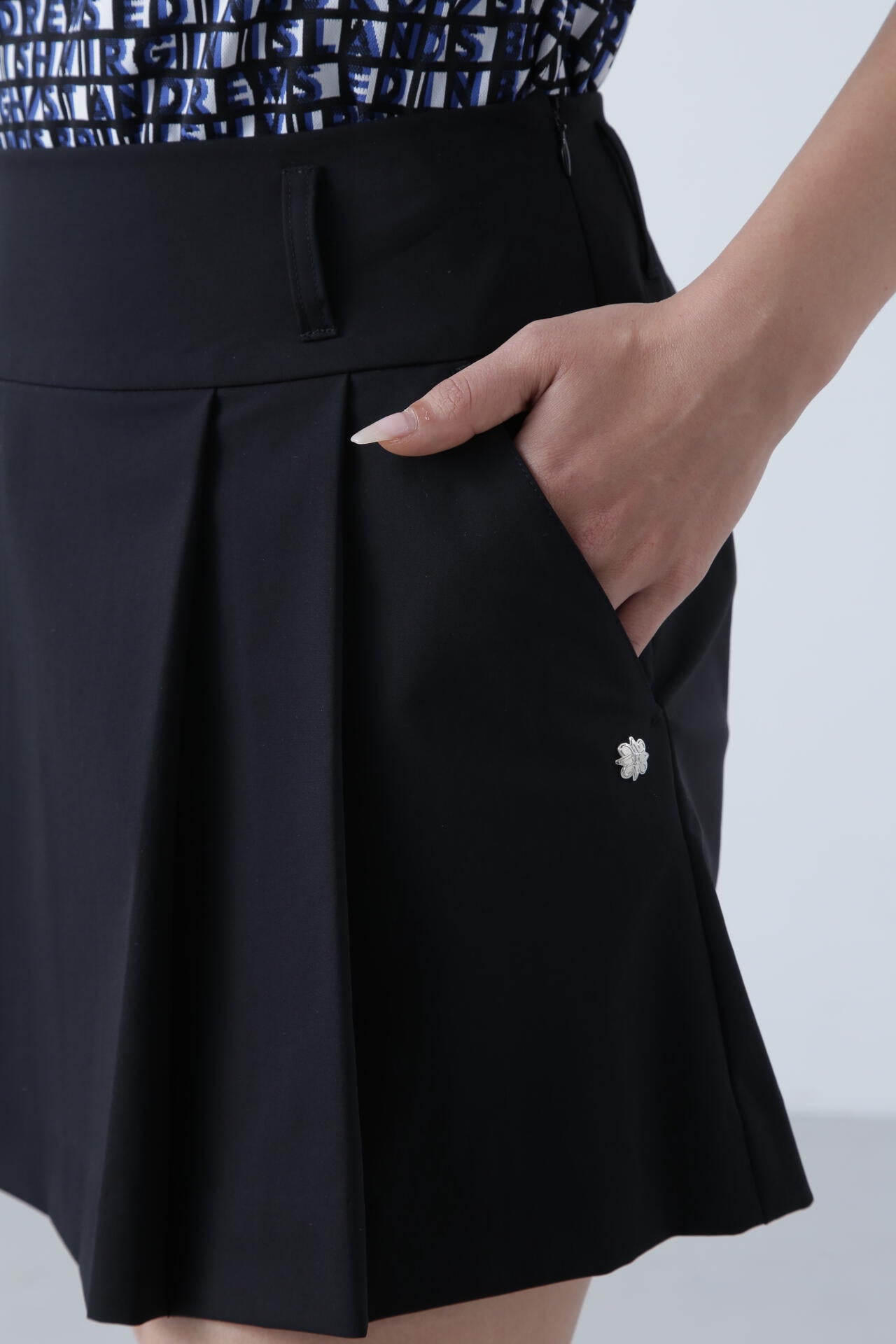 2WAY二重織ドビーストレッチ ボックスプリーツスカート (WOMENS)