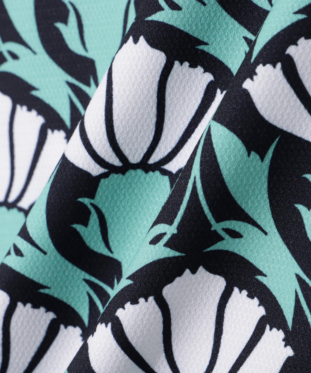 セントアンドリュース❣️脚綺麗に見えるデザイン❣️ストレッチスカート 新品正規品 セントアンドリュース❣️脚が綺麗に見えるデザイン