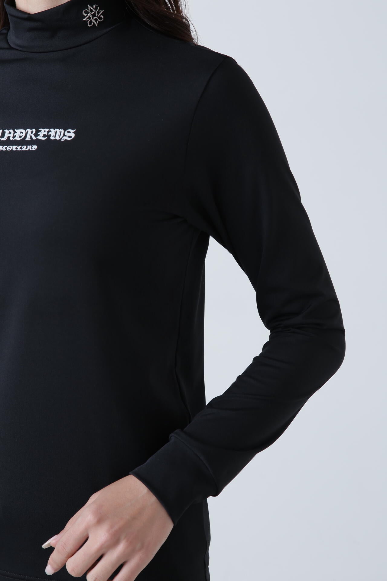 カチオンポリエステルベア天長袖ハイネックカットソー (WOMENS)