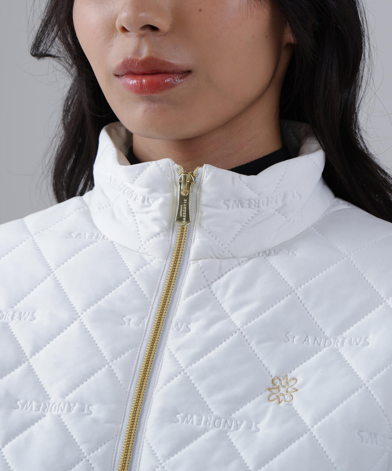 ロゴピンソニック中綿ブルゾン (WOMENS)