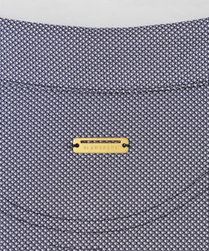 4baaa208-048f-5a1d-ac86-ecfce22e4b5b_Image