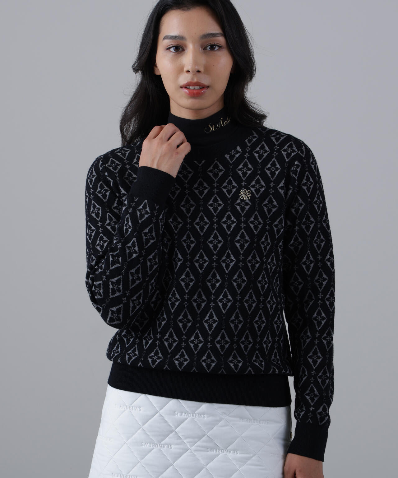 16Gダイヤロゴジャガードクルーネックニットプルオーバー (WOMENS