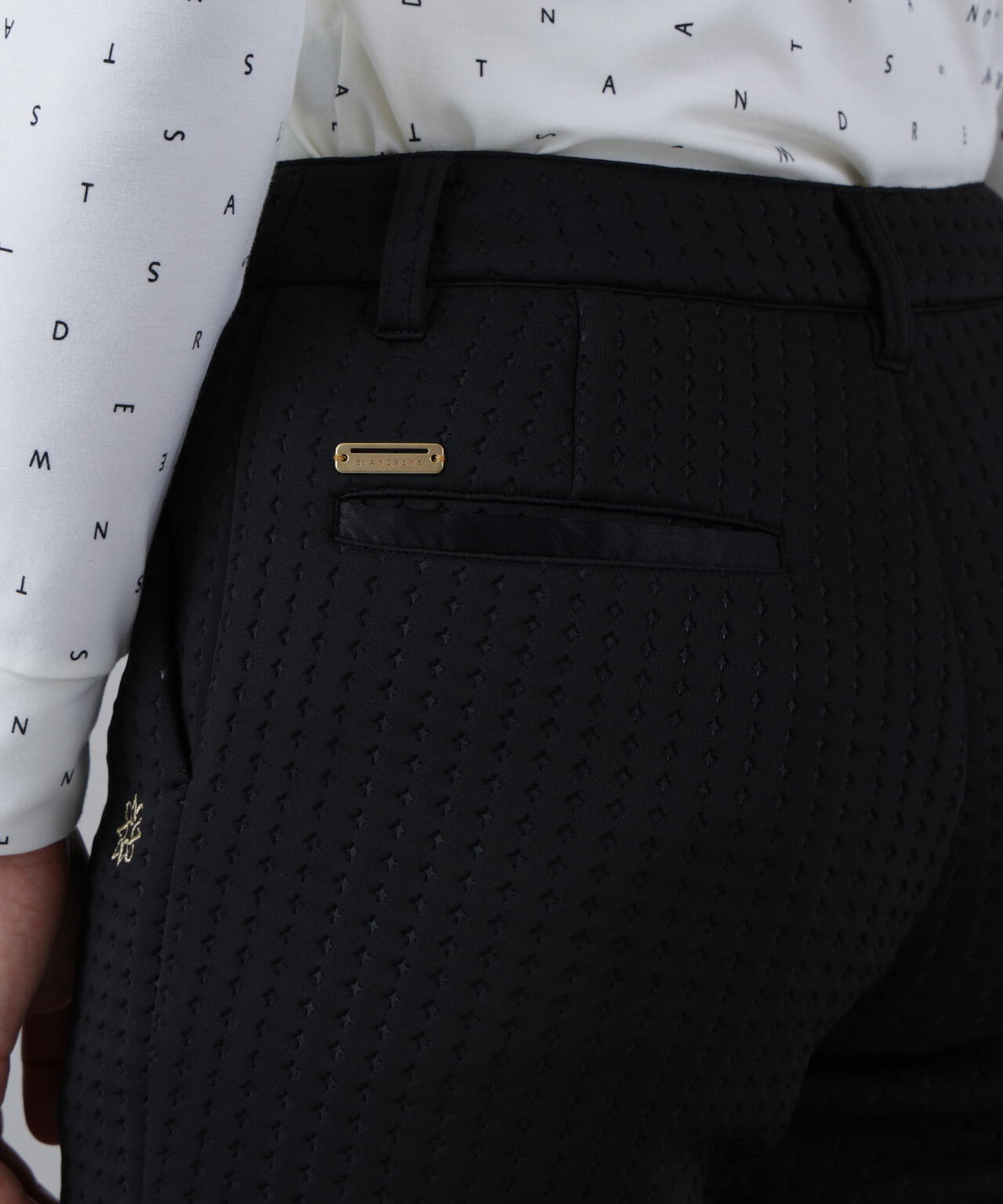 ダンボールピンソニックエンボスパンツ (WOMENS)