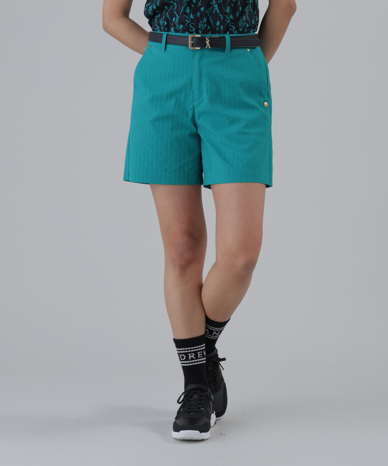 【ストレッチ】ドビーストライプショートパンツ (WOMENS)