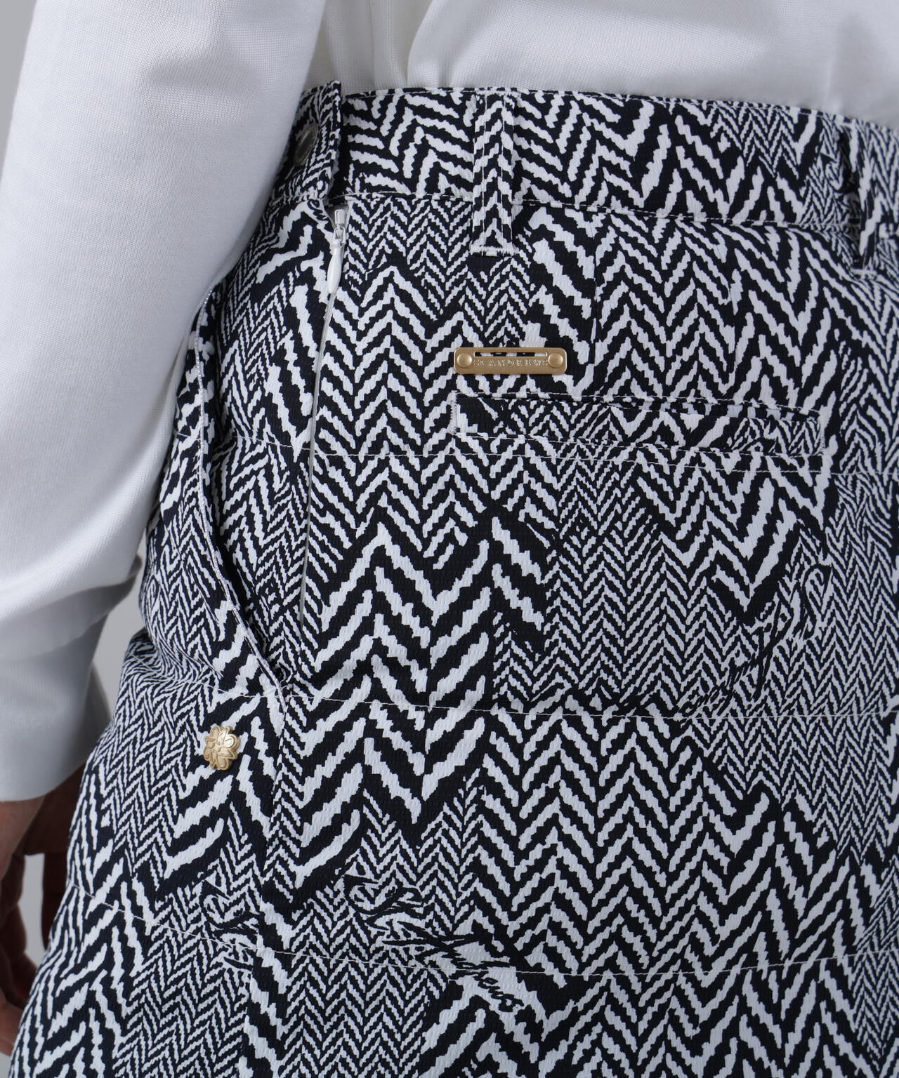 ヘリンボーンプリント中綿キルトスカート (WOMENS)