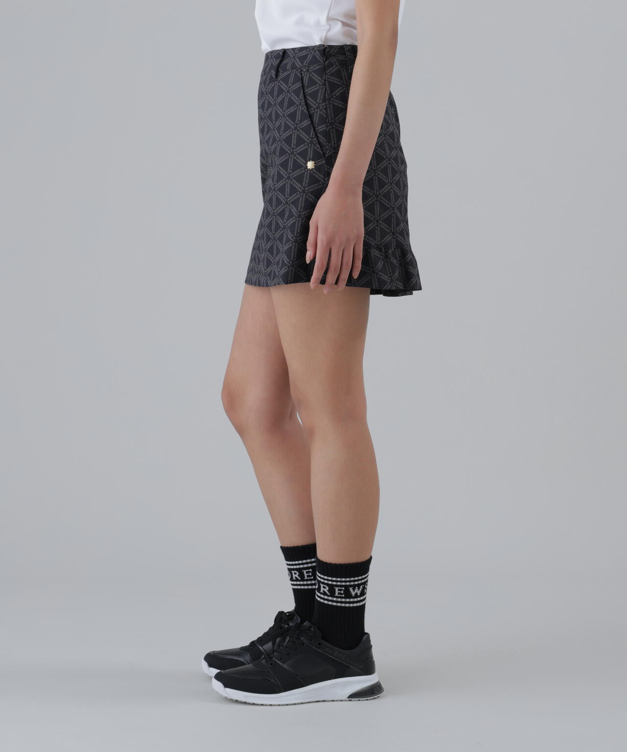 吸水速乾】【ストレッチ】トライアングルロゴプリントスカート (WOMENS