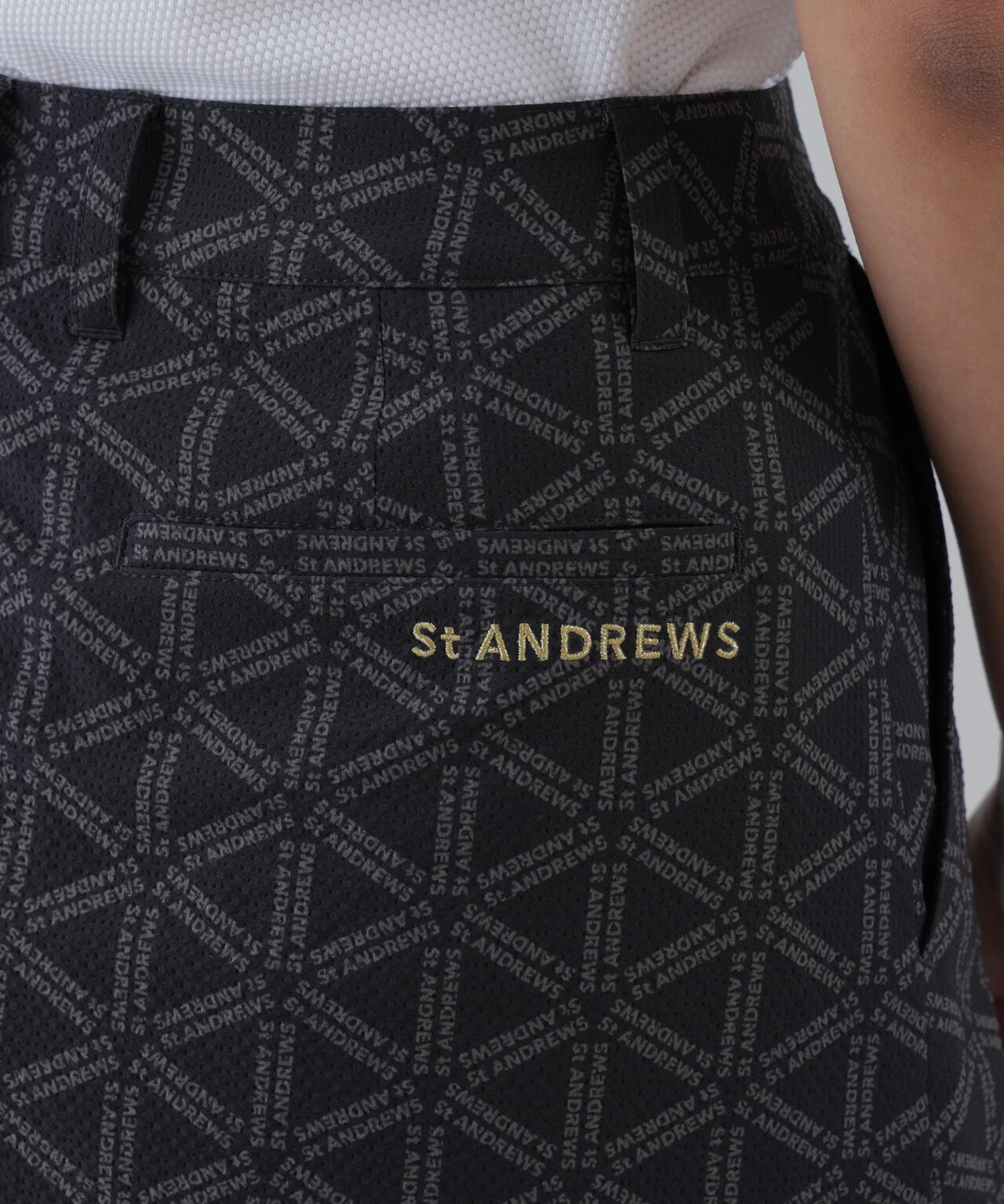 St ANDREWS(セントアンドリュース)ケルトロゴプリントストレッチスカート 吸水速乾】【ストレッチ】トライアングルロゴプリントスカート (WOMENS
