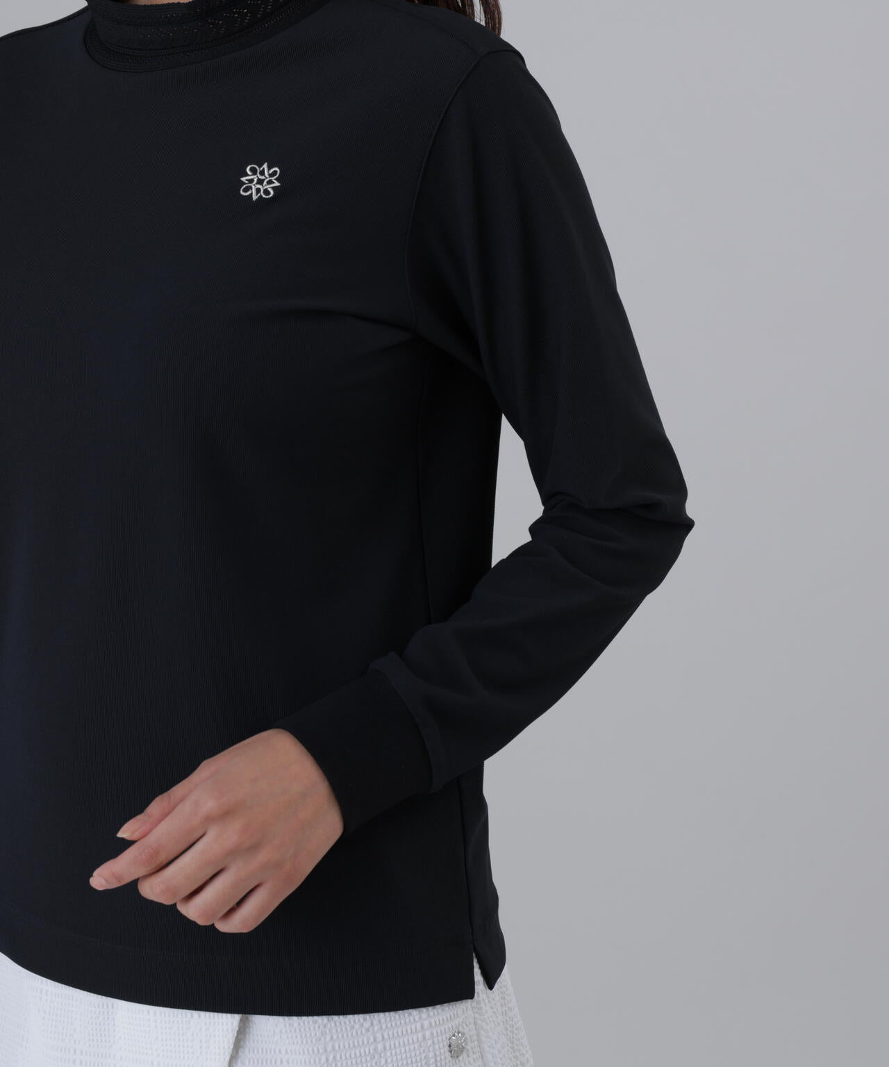 ドビーストレッチ長袖ハイネック (WOMENS)