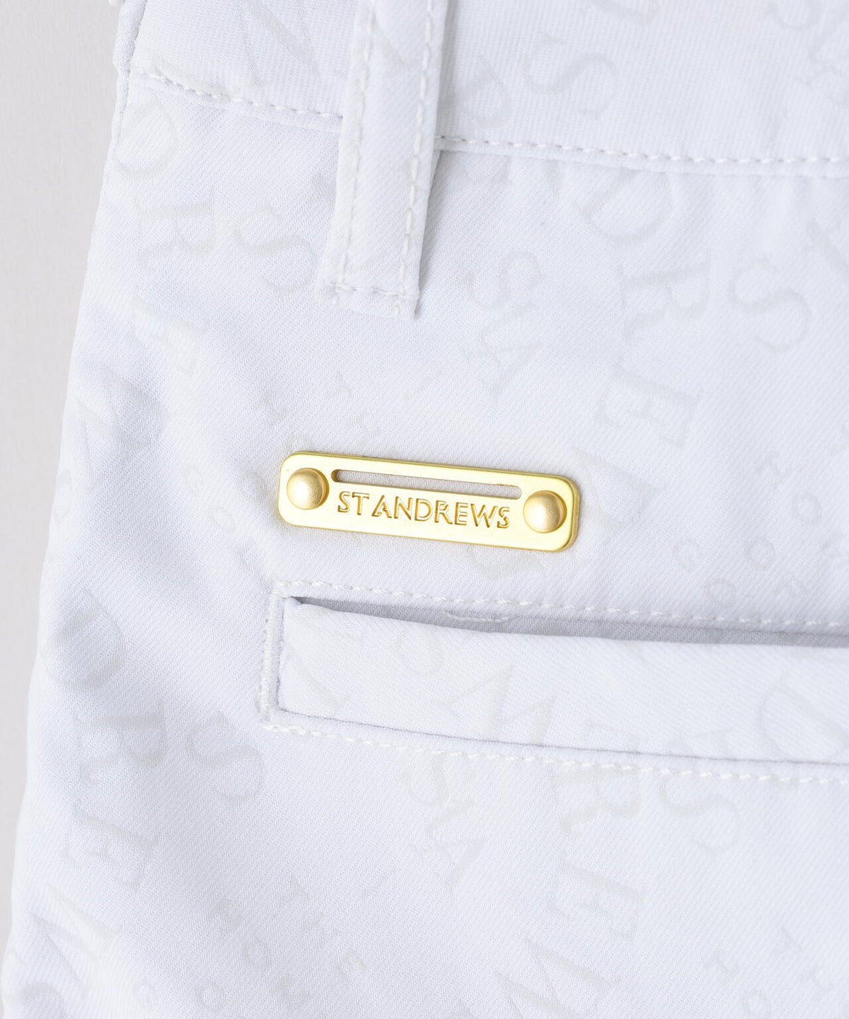 [ストレッチ] アーチロゴジャガードスカート (WOMENS)